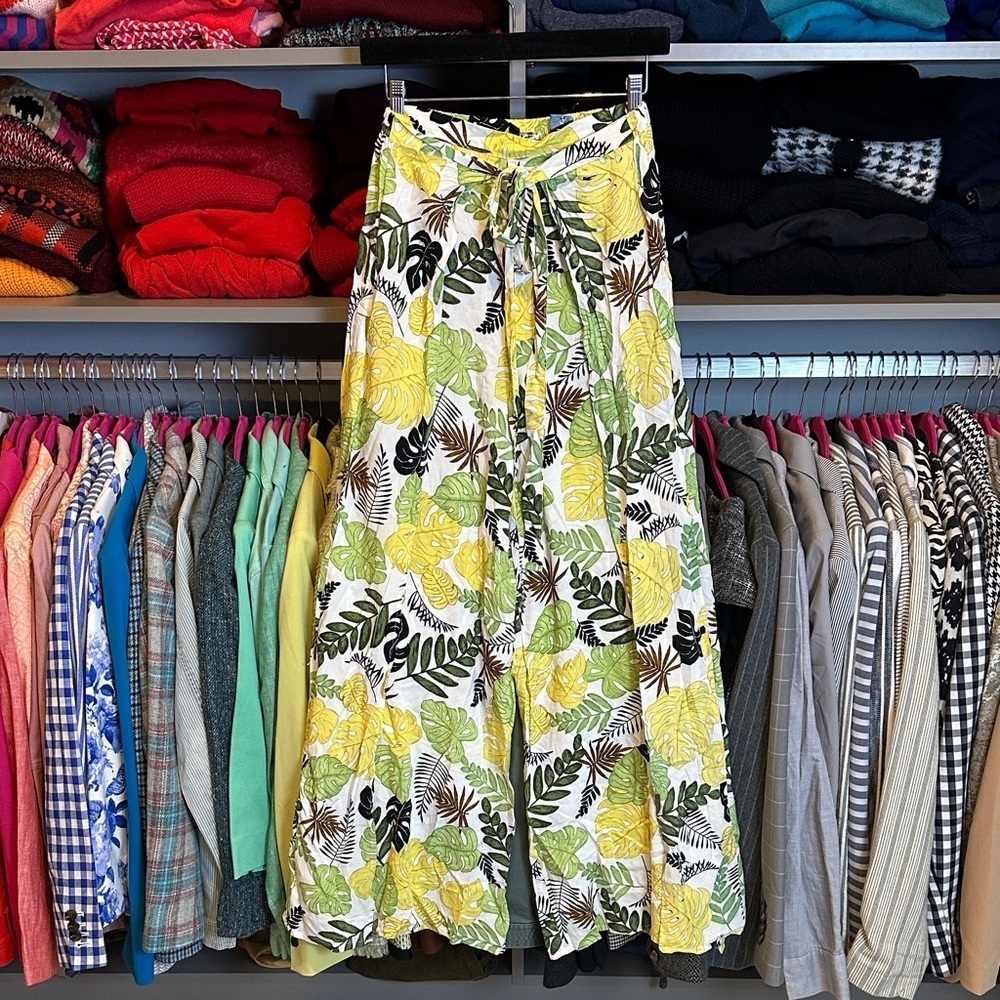 New Look white/yellow/green palm print wide leg wrap pants size M NWT